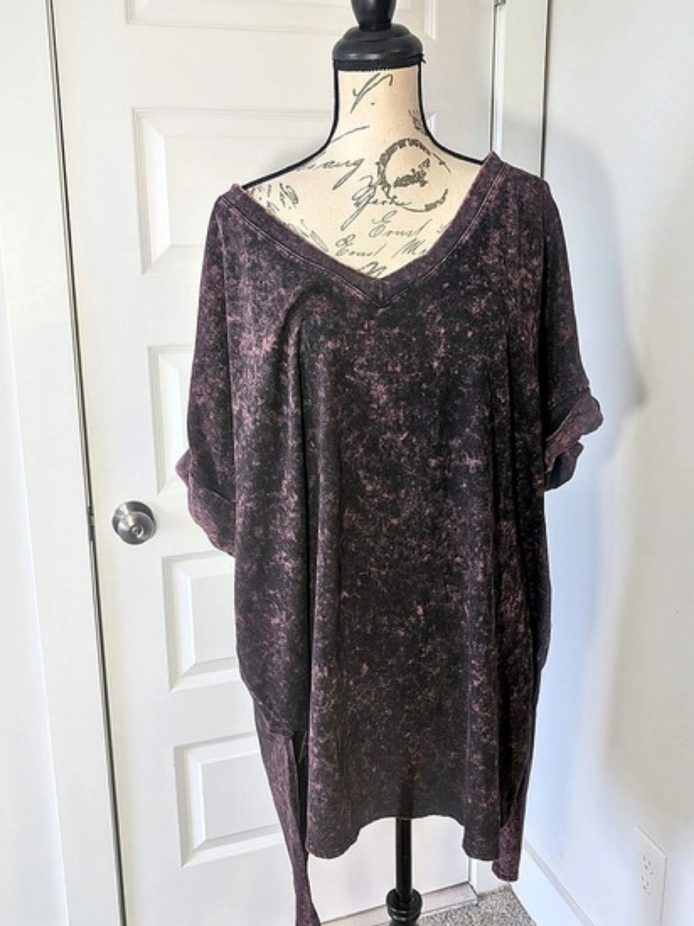 Zenana Outfitters Abstract MPurple & Black Size 3X